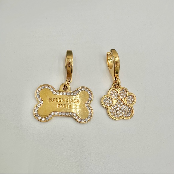 NEW Balenciaga Crystal-embellished Puppy Earrings - Picture 2 of 7